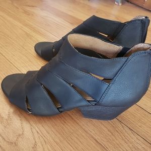 Natural Soul Dress Sandal